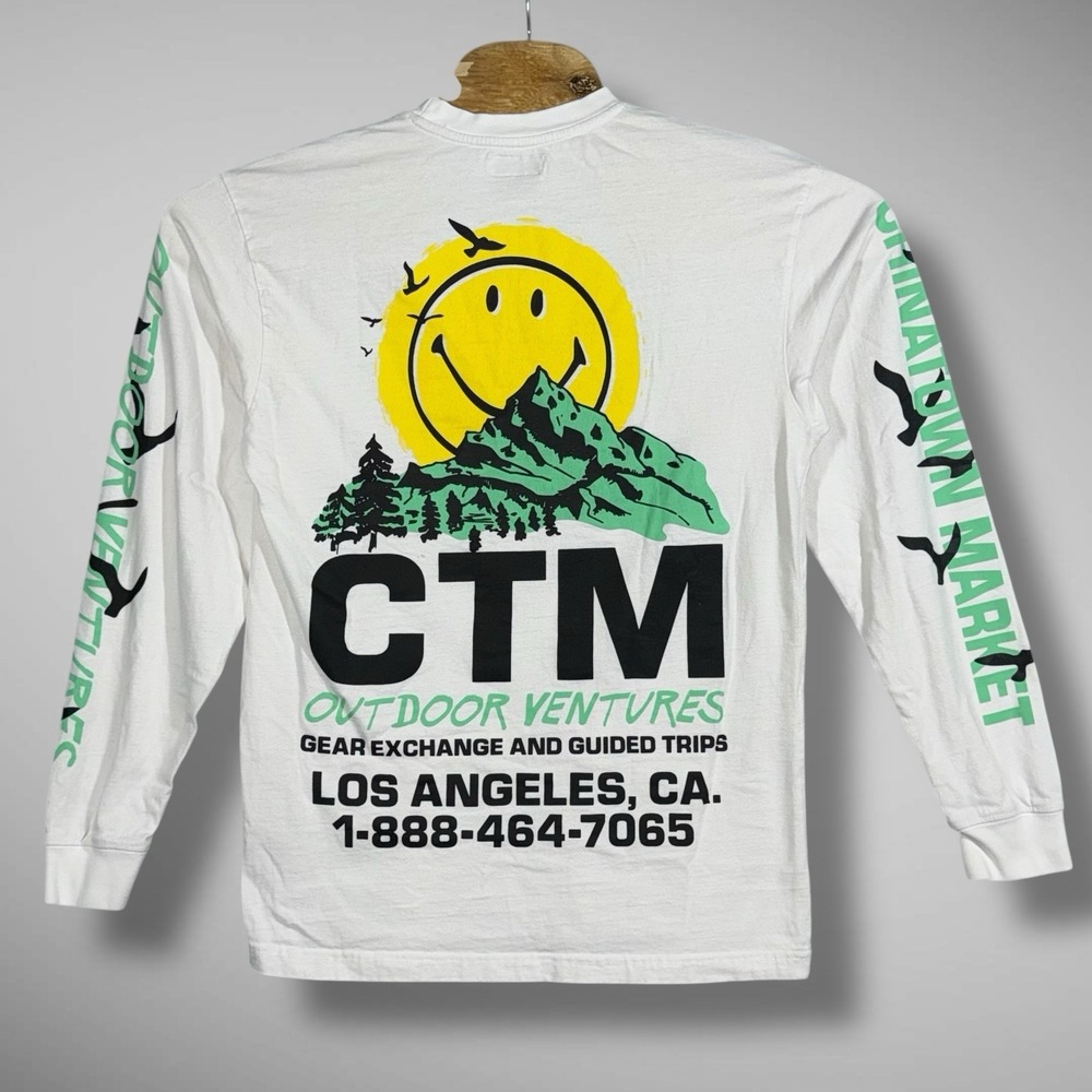 Chinatown Market Smiley Originals Long Sleeve T Shirt Outdoor Ventures Medium‎